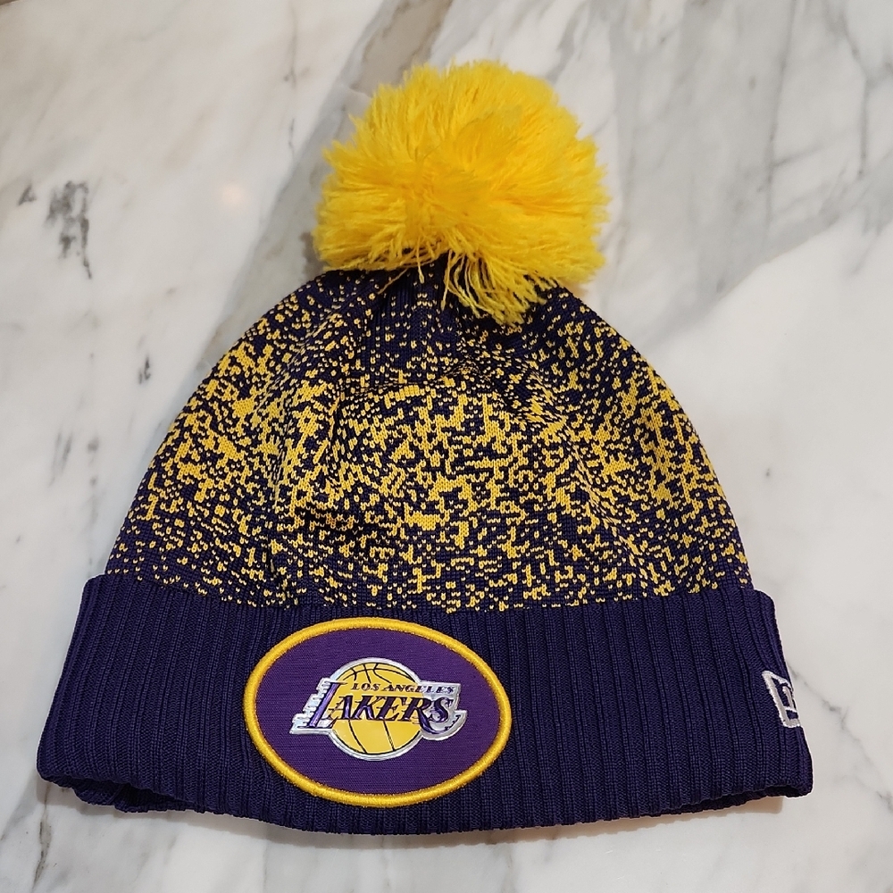 New Era Purple and Yellow Lakers Beanie